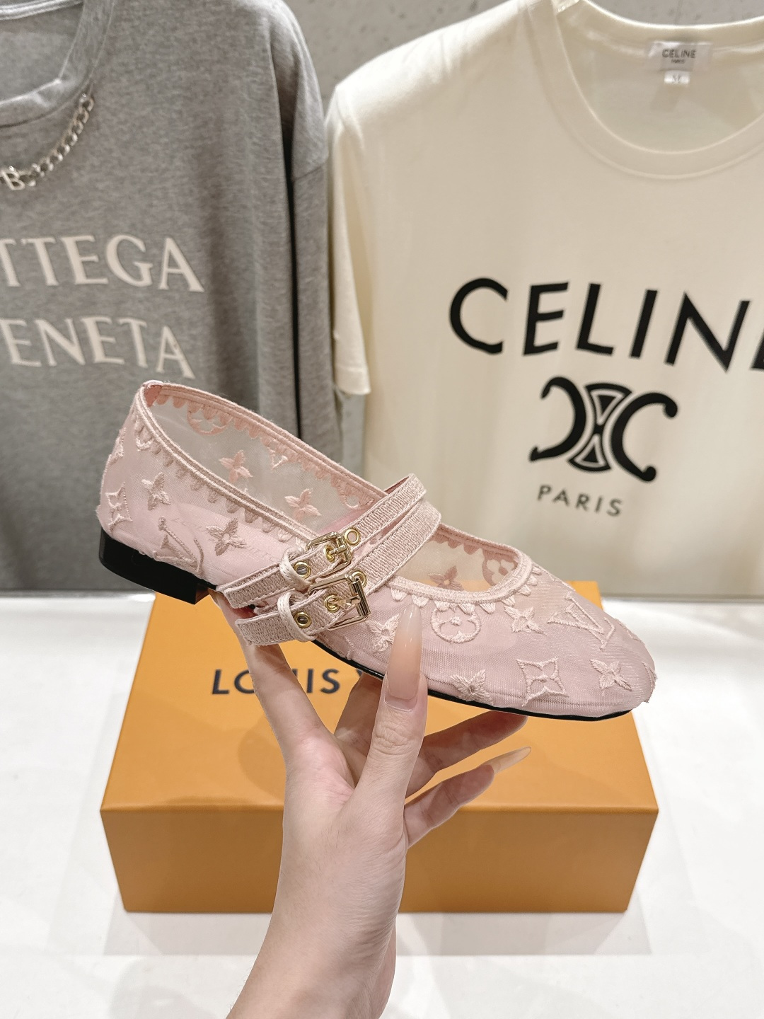 高版本出厂   Louis Vuitton ss26 new arrival LV驴牌春夏系列玛丽珍刺绣网面平底鞋单鞋 