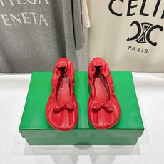 高版本出厂 Bottega Veneta/BV F065 2026ss新款浅口玛丽珍平底鞋芭蕾舞鞋 小圆头的设计 通勤必 高版本出厂 Bottega Veneta/BV F065 2026ss新款浅口玛丽珍平底鞋芭蕾舞鞋 小圆头的设计 通勤必