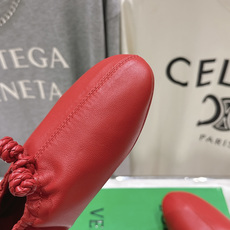 高版本出厂 Bottega Veneta/BV F065 2026ss新款深口玛丽珍平底鞋芭蕾舞鞋 小圆头的设计 通勤必 高版本出厂 Bottega Veneta/BV F065 2026ss新款深口玛丽珍平底鞋芭蕾舞鞋 小圆头的设计 通勤必
