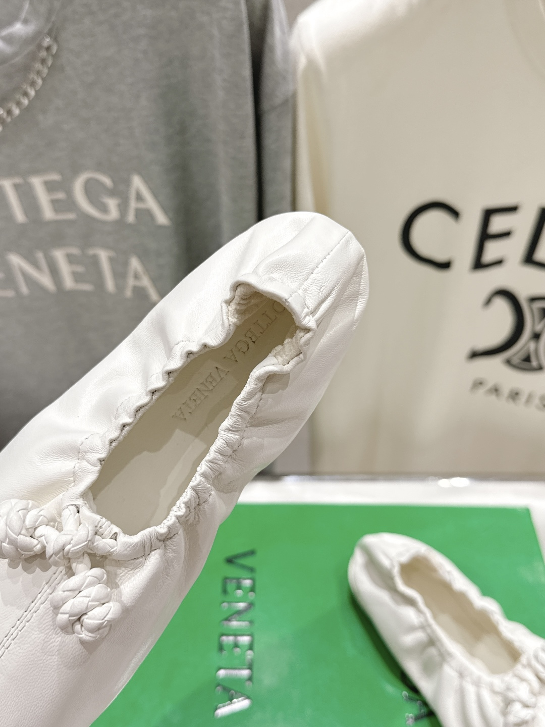 高版本出厂 Bottega Veneta/BV F065 2026ss新款深口玛丽珍平底鞋芭蕾舞鞋 小圆头的设计 通勤必 高版本出厂 Bottega Veneta/BV F065 2026ss新款深口玛丽珍平底鞋芭蕾舞鞋 小圆头的设计 通勤必