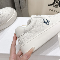 高版本出厂 Dior 迪奥F019 D家2026ss系带新款学院风时尚厚底休闲鞋德训鞋运动鞋 原版购入开发做货,精 高版本出厂 Dior 迪奥F019 D家2026ss系带新款学院风时尚厚底休闲鞋德训鞋运动鞋 原版购入开发做货,精