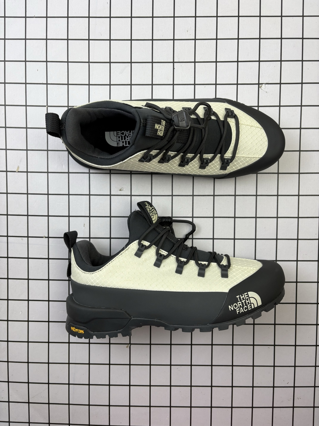 💰190
原楦型开发纸版,采用防剐蹭复合牛津布料组合模塑鞋头橡胶片鞋面材质,中底嵌入EVA缓震组合耐磨锯齿耐磨橡胶大底❗北面机能风鞋太酷了!著名户外品牌-北面/The North Face Glenclyffe Low 格伦斯尼斯系列低帮机能户外风徒步登山运动训练鞋“ NF0A817B6S4-080
码数:37 38 38.5 39 40 40.5 41 42 42.5 43 44 45 46
编码766