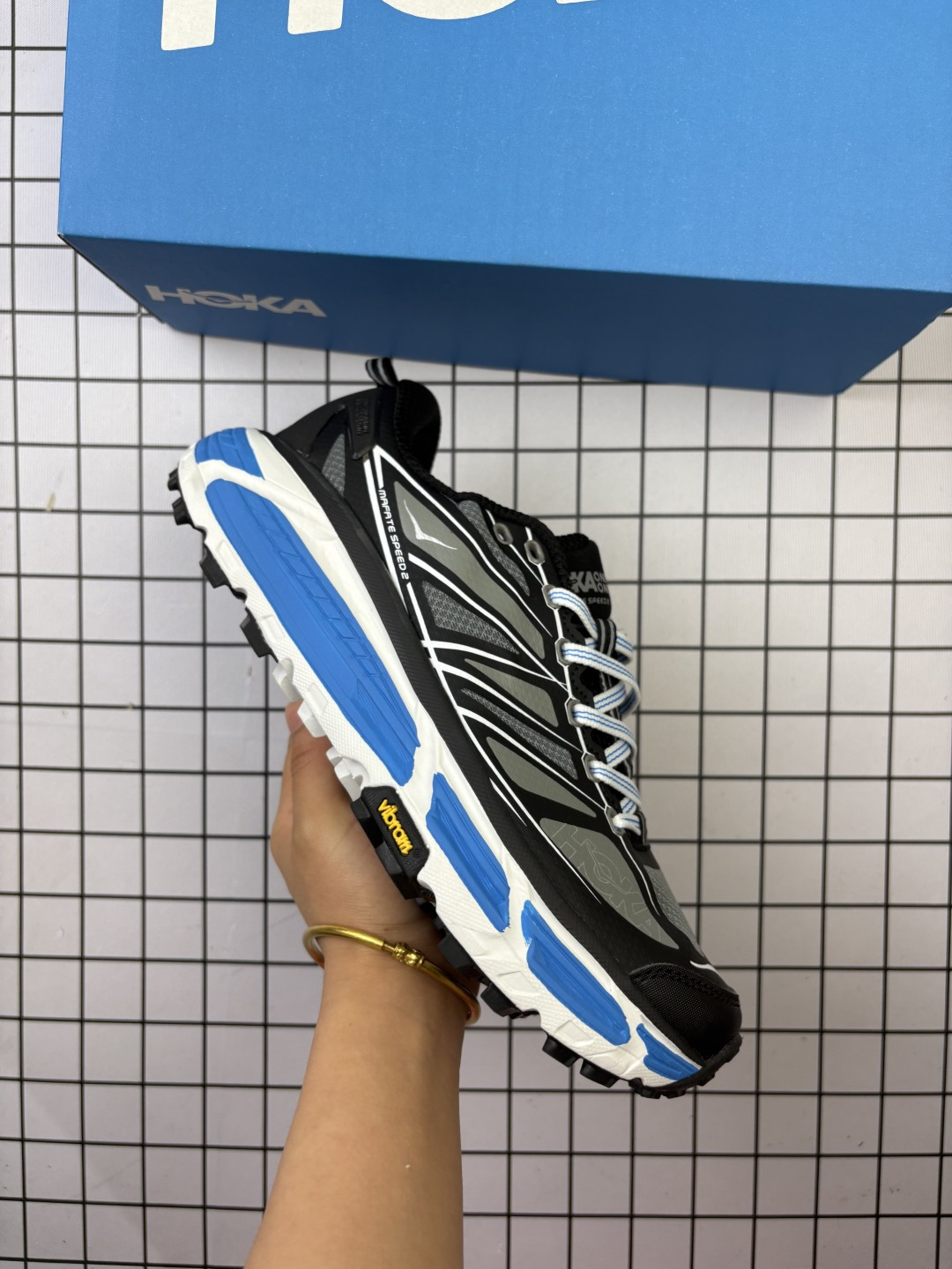 🈴💰120
Hoka Mafate Speed 2
超轻厚底轻量山地跑步鞋
原装轻量化材料Fresh Foam
超轻量中底全部用料过3C认证
滚动平衡科技减少33%能量消耗 货号: 1126851 OPR
码数:36 36.5 37 38 38.5 39 40 40.5 41 42 42.5 43 44 44.5 45
编码688