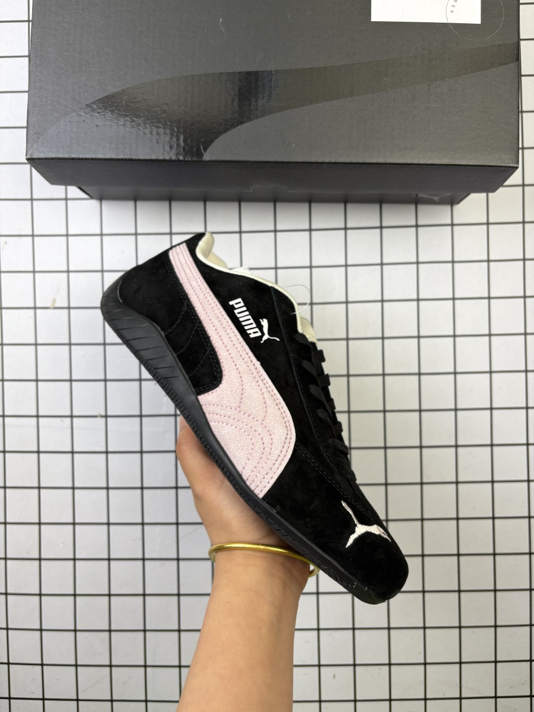 🈴💰95
Puma Speedcat The Open YY彪马防滑耐磨 运动鞋
支持侧踏时的踏步工作
即使在健身房等使用环境中也能确保透气性
官方货号:403902-03
尺码:35.5 36 37 37.5 38 38.5 39 40 40.5 41 42 42.5 43 44 45
编码大Y