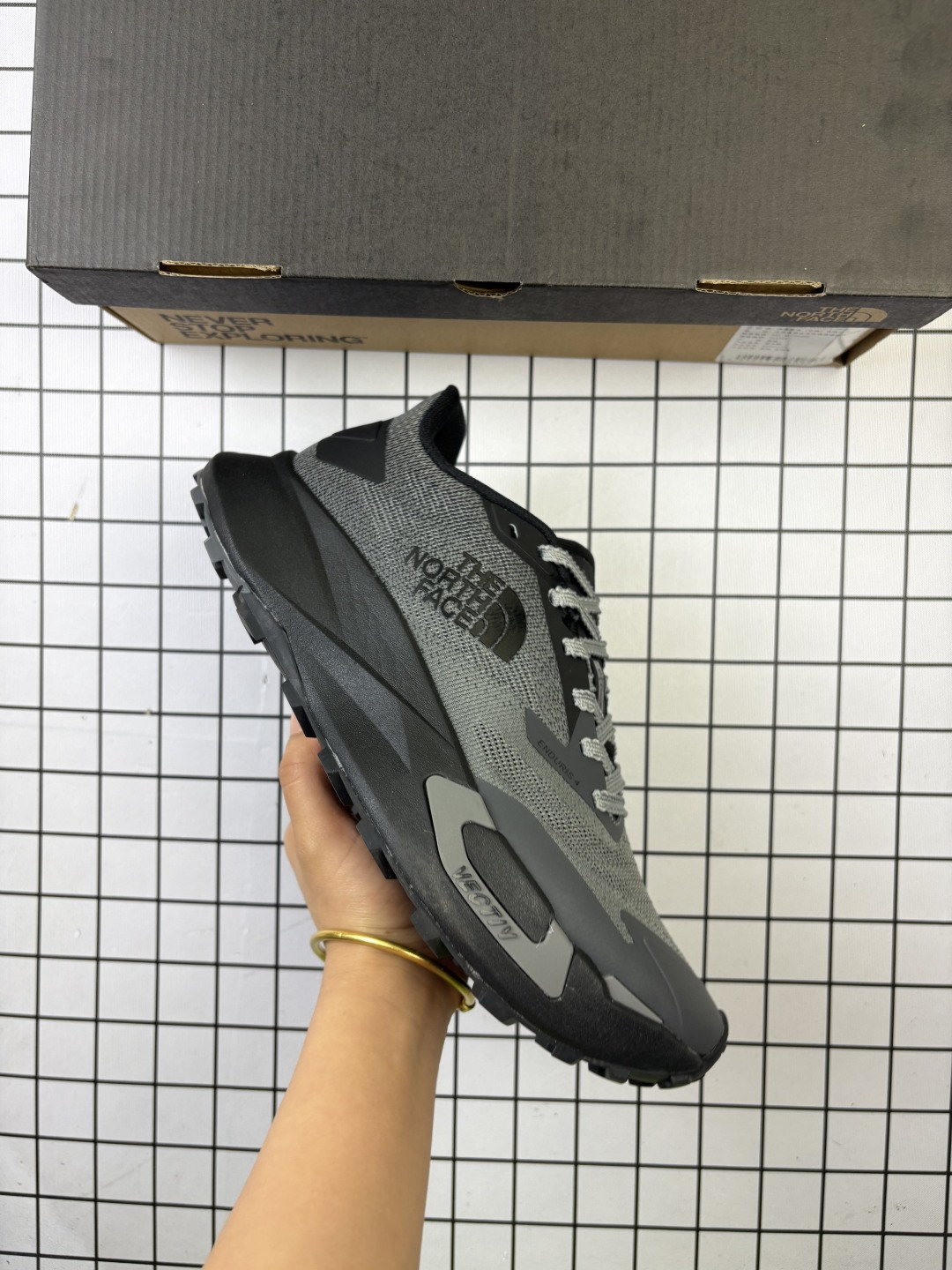 🈴💰150 公司级!北面THE NORTH FACE VECTIV ENDURIS 4.0 柔软舒适防滑耐磨 低帮 越野跑步鞋 尺码:36-45 编码688