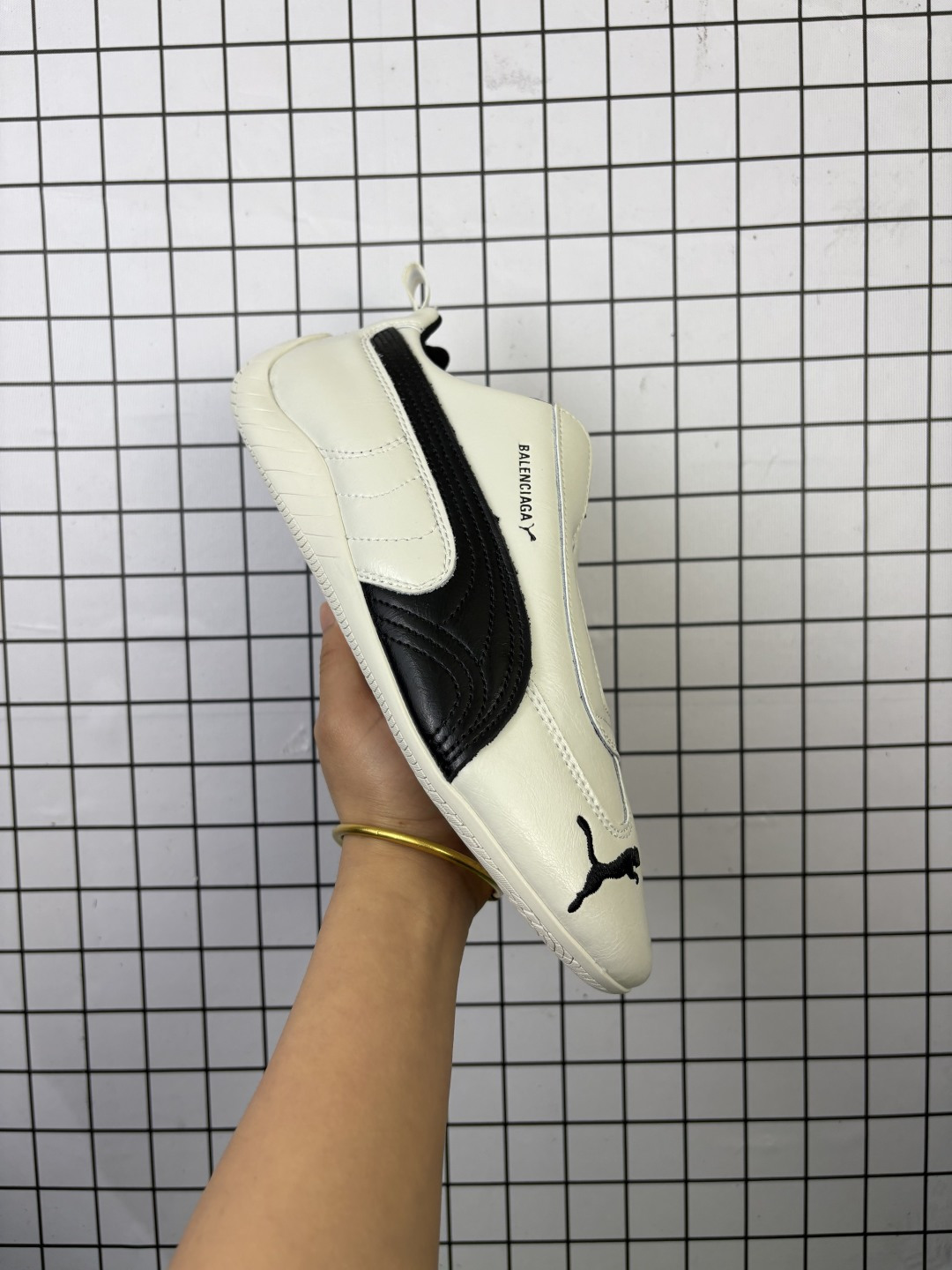 运动品牌彪马联名巴黎世家Balenciaga x Puma Speedcat Suede 极速赛车系列低帮薄底德训风拼接复古百搭休闲运动赛车鞋 406515 02 编码757