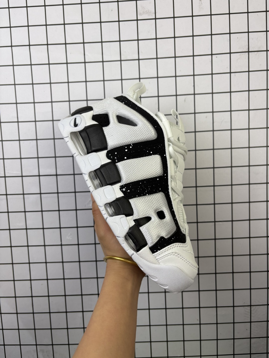 💰240 真标带半码 耐克男鞋2025春季新款Air More Uptempo皮蓬休闲气垫篮球鞋FZ3055 尺码40-47.5 编码704