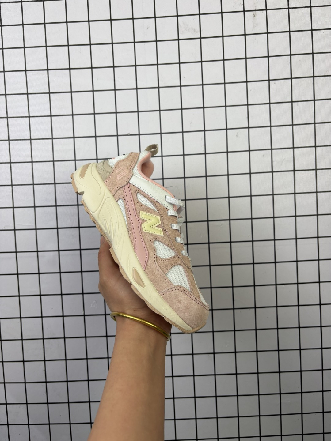 童鞋:新款NB新百伦New Balance PV878 系列复古老爹风网布跑步休闲运动鞋“黑白” 货号:PV878 编码青H