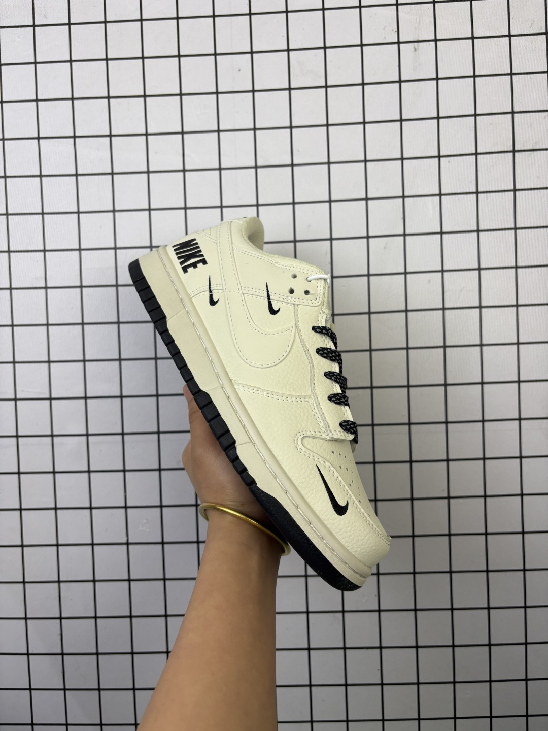 Nike Dunk Low Retro 联名 周年高端定制 低帮休闲板鞋 #定制鞋盒 大厂纯原品质出货 超高清洁度 皮料切割干净无任何毛边 细节完美 货号:NK5639-327 编码:旭D