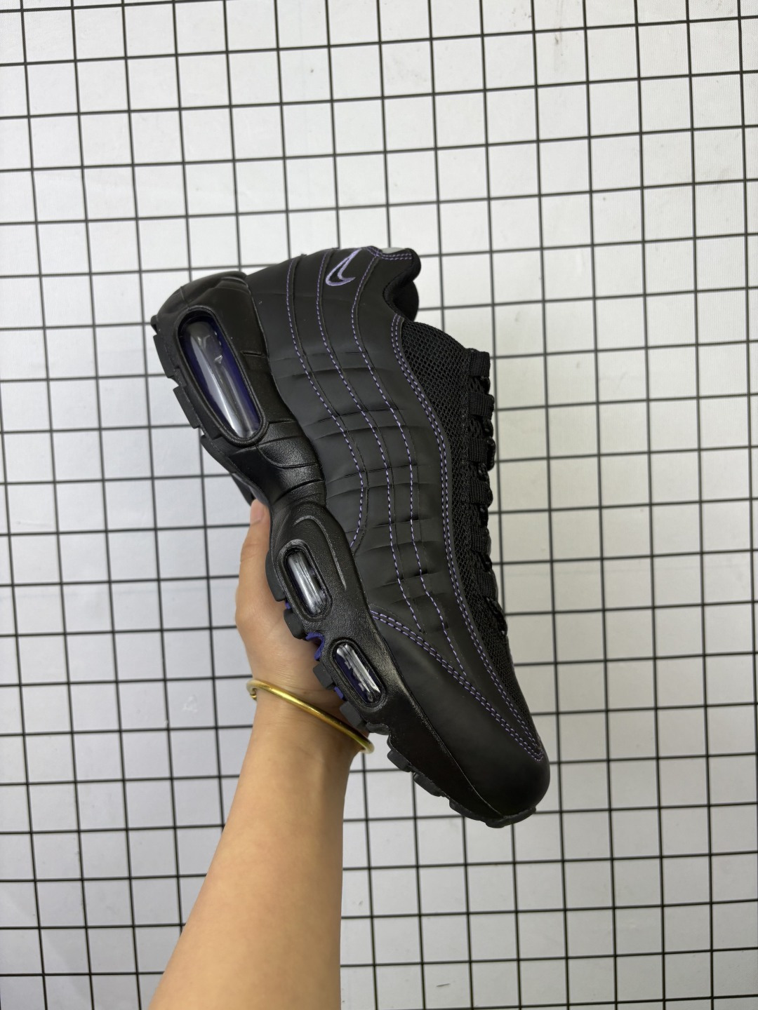 耐克NIKE AIR MAX 95 TT经典复古缓震运动休闲跑步鞋 货号:IB7936 001 编码093