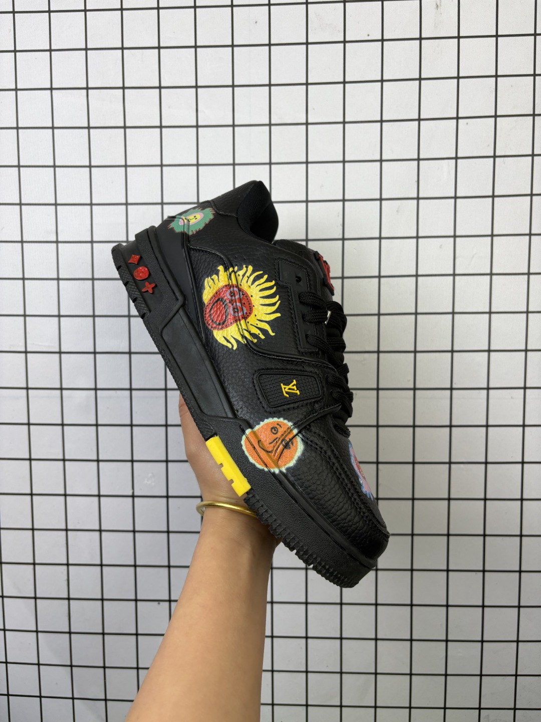 💰140
真标✅Louis Vuitton Trainer Sneaker Low 全新 LV 路易威登 休闲运动文化百搭板鞋 
 Size:36～45
编码新Y