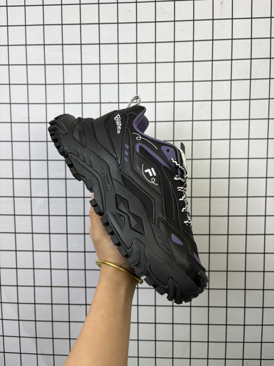 公司级✅FILA FUSION斐乐 BIANCO硬糖 织物合成革 拼接减震防滑耐磨透气 低帮 老爹鞋 货号:T12W541005FGC 编码705