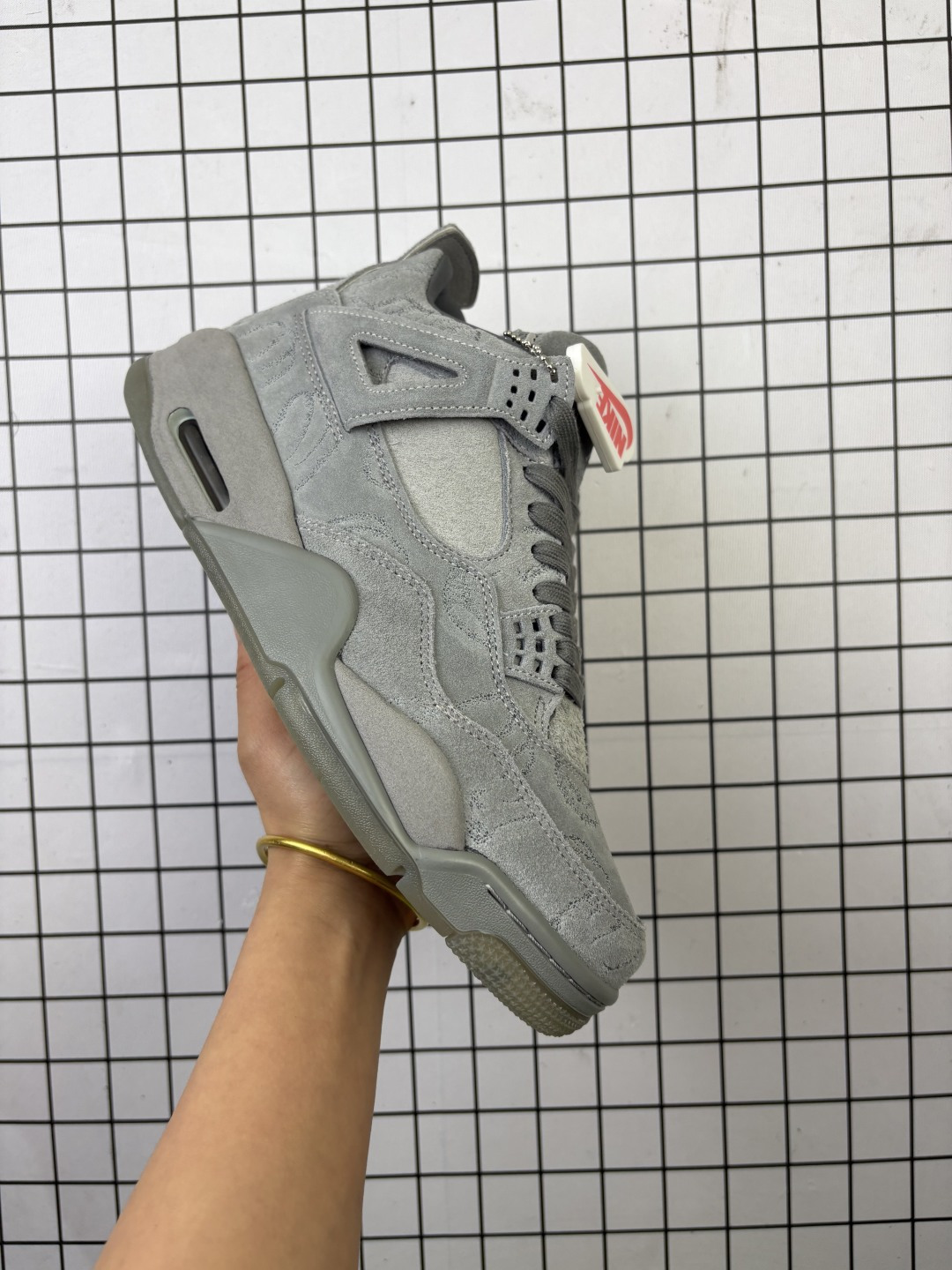 💰250 公司级✅Nike Air Jordan 4 Retro 耐克迈克尔·乔丹AJ4代中帮复古休闲运动文化篮球鞋 原厂材料TPU超Q弹网格材质 缜密拉帮及中底钢印细节 组合开窗式气垫大底 升级原楦原档案数据开发纸版楦型 采用同源纳帕头层皮革鞋面材质 全新底模完美品相清洁度及喷漆效果 货号:930155-003 尺码:36 36.5 37.5 38 38.5 39 40 40.5 41 42 42.5 43 44 45 46 47.5 编码757