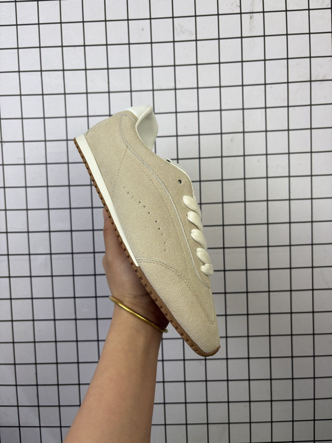 💰150 公司级✅Alo Yoga Sunset真皮休闲德训鞋女款 2025新款超火巨好看阿甘鞋男 平底防滑运动鞋 尺码:35-40 编码762