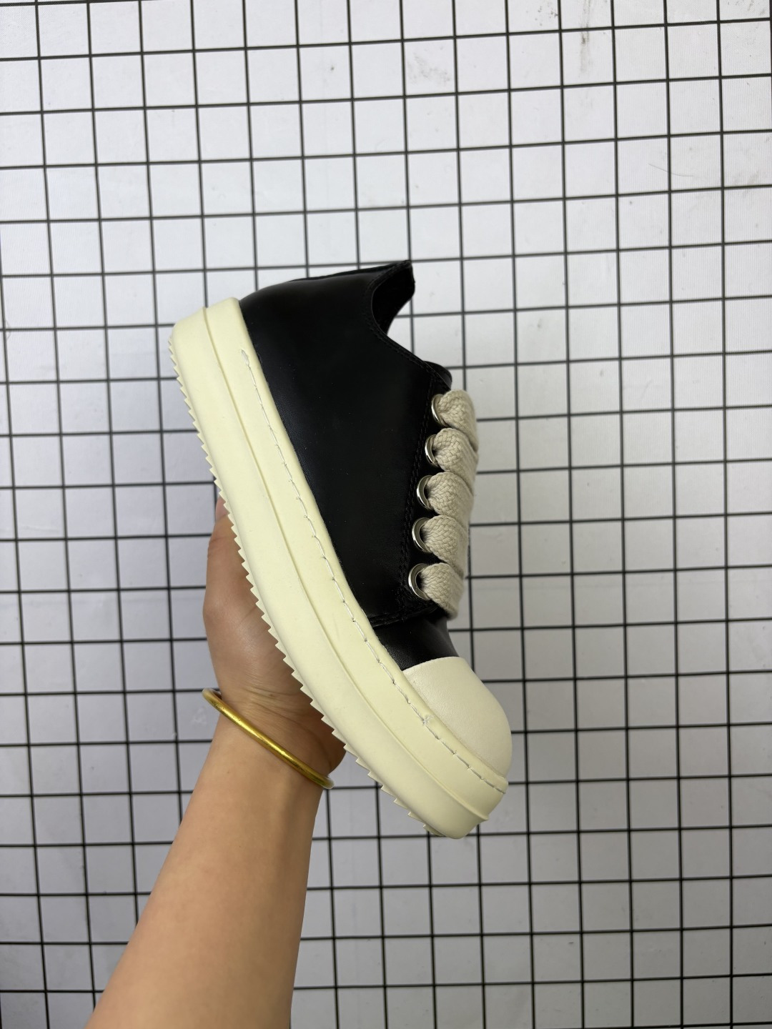 RICK OWENS/RO 小牛皮舒适简约低帮板鞋 DU22S2842 编码762