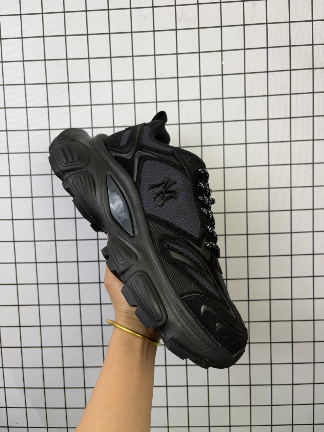 💰160 公司级✅MLB CHAMP CHUNKY VINTAGE NB 百搭舒适休闲潮流运动厚底增高防滑耐磨 低帮 老爹鞋 货号:3ASHCC25N 尺码:35 36 36.5 37.5 38 38.5 39 40 40.5 41 42 42.5 43 44 45 编码757