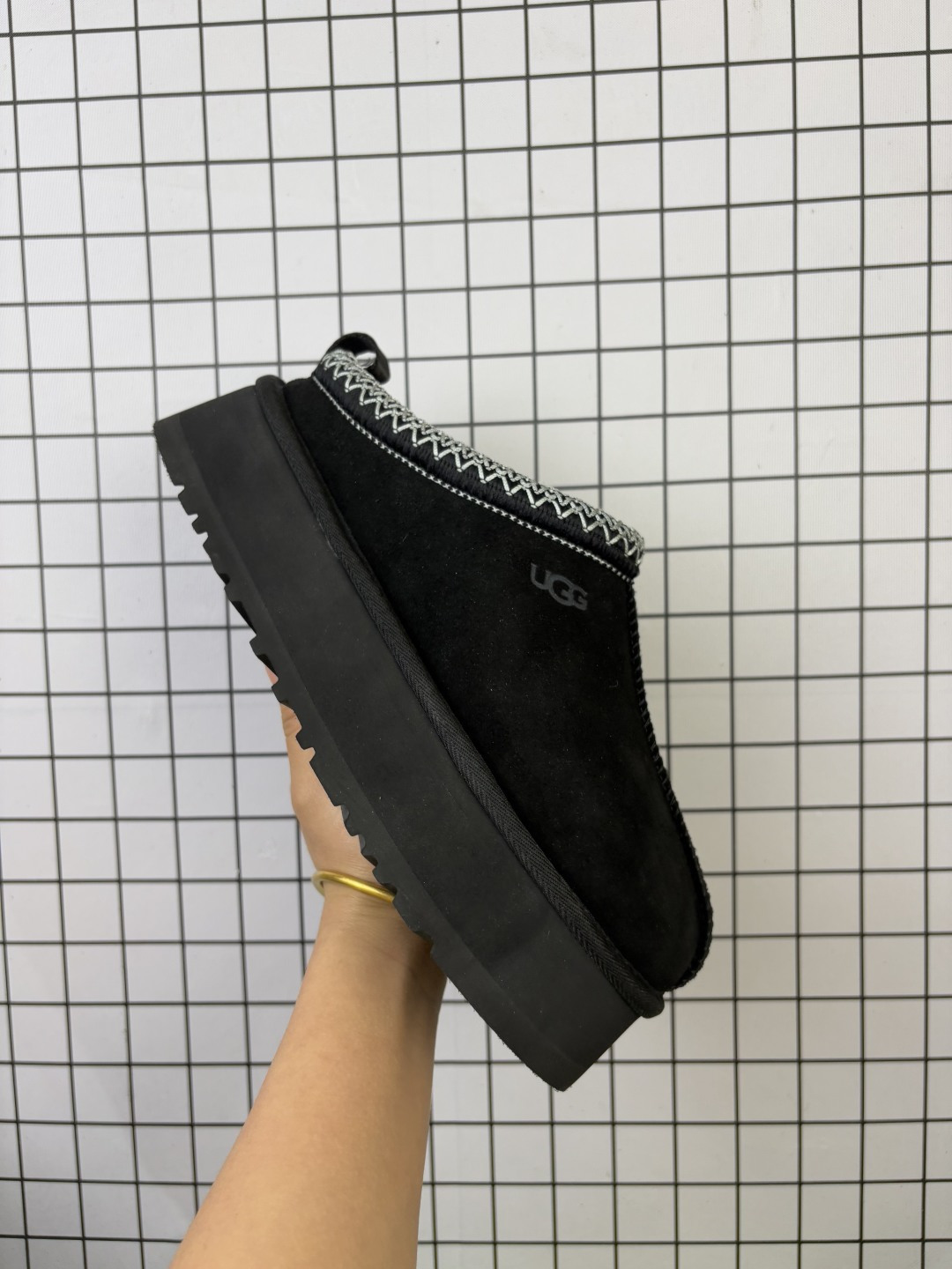 公司级:UGG TAZZ 舒适柔软时尚 耐磨增高保暖 民族风一脚蹬保暖雪地靴 编码旭D