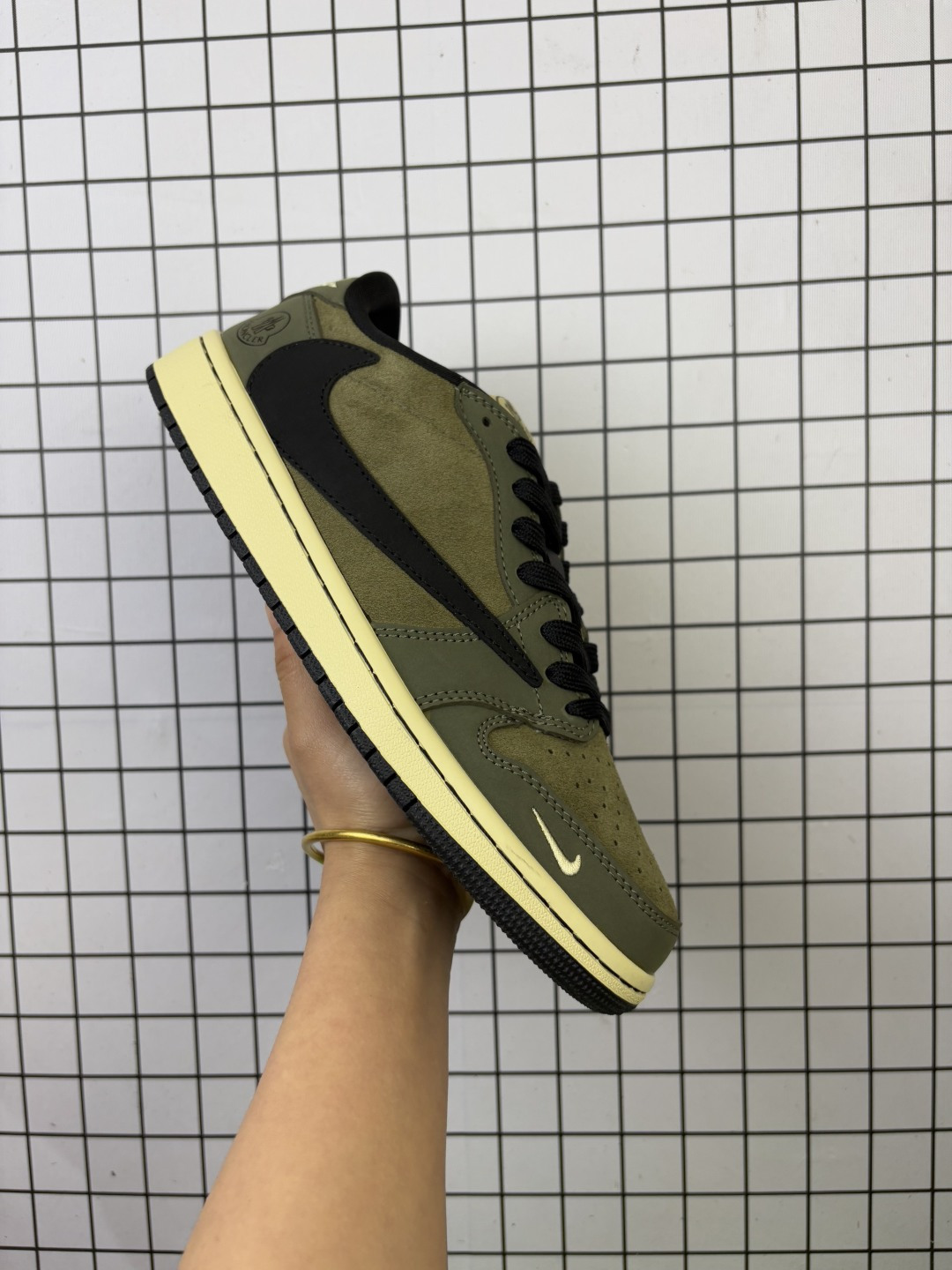 乔丹Air Jordan 1 Low AJ1乔1倒勾联名款低帮休闲复古文化运动板鞋 货号: JH6089 005 编码老男H