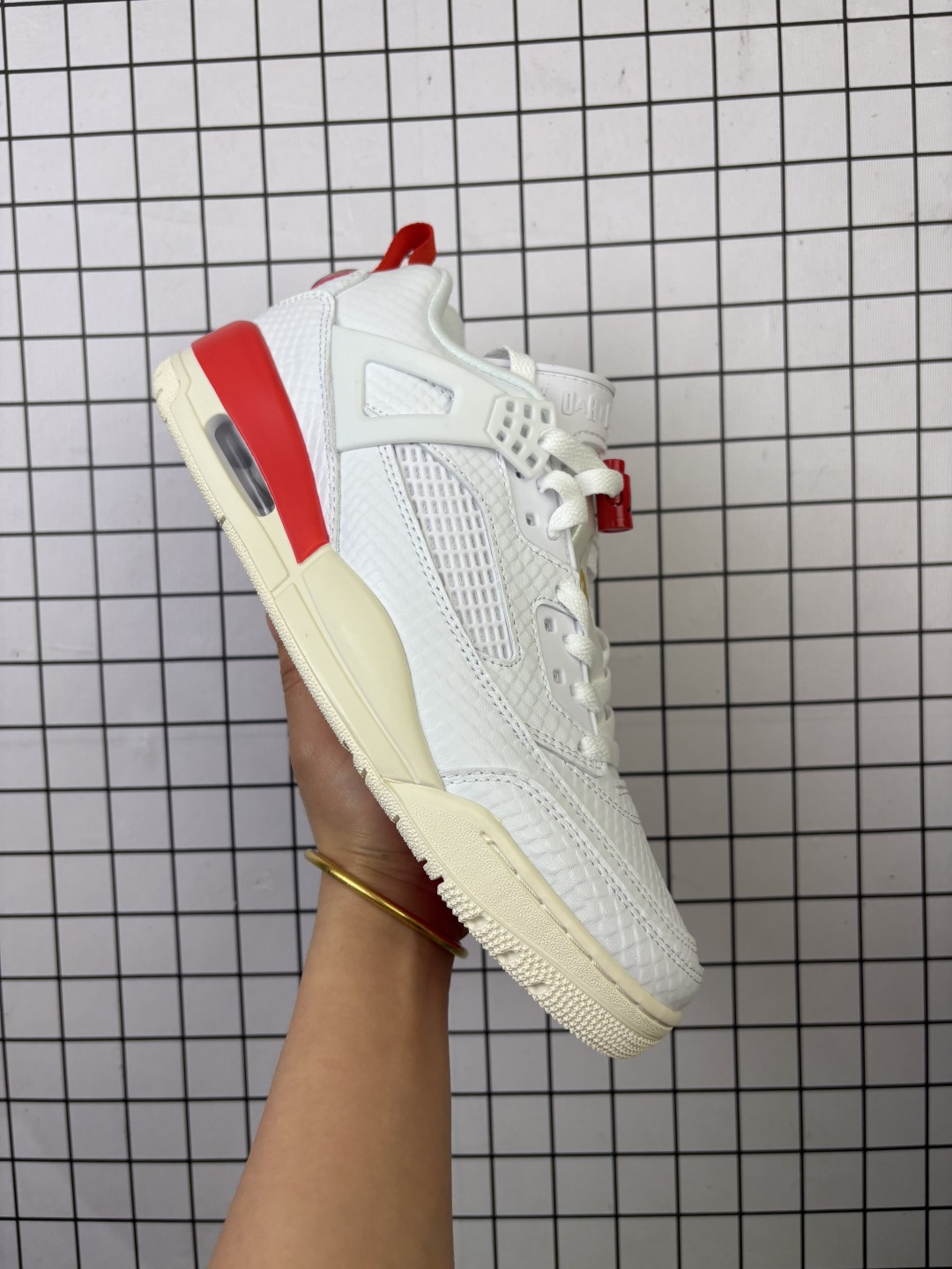 公司级✅Nike Air Jordan Spizike Low舒适百搭 防滑耐磨 低帮 复古篮球鞋 完美鞋型打造 内原厂气垫 全新设计立体压纹原盒包装 货号:IH4501-100 编码230