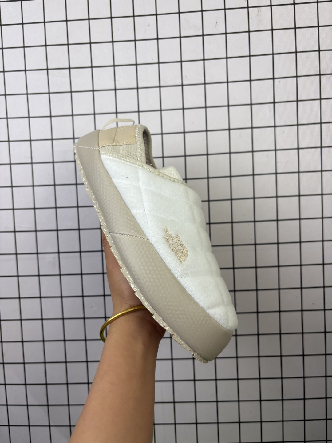 💰110 公司级:北面THE NORTH FACE Thermoball Traction 舒适耐磨 減震耐磨 低帮 户外功能鞋 货号:NFOA3UZN-VJU 尺码:36-42 编码元