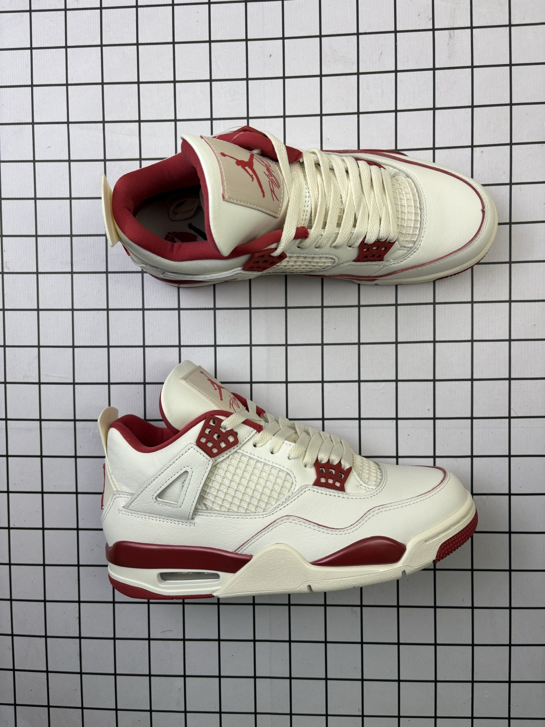💰260
公司级✅耐克Nike Air Jordan 4 Retro 耐克迈克尔·乔丹AJ4代中帮复古休闲运动文化篮球鞋
原厂材料TPU超Q弹网格材质 缜密拉帮及中底钢印细节 组合开窗式气垫大底
货号:HV0823-108
尺码:36 36.5 37.5 38 38.5 39 40 40.5 41 42 42.5 43 44 45 46 47 48.5
编码719