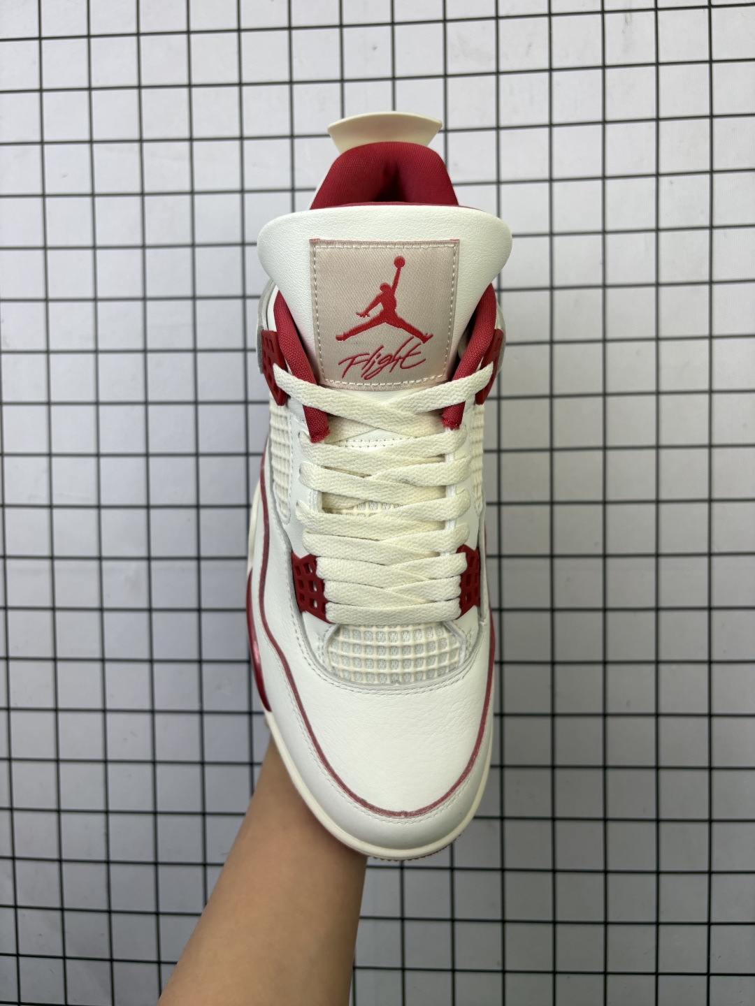 💰260 公司级✅耐克Nike Air Jordan 4 Retro 耐克迈克尔·乔丹AJ4代中帮复古休闲运动文化篮球鞋 原厂材料TPU超Q弹网格材质 缜密拉帮及中底钢印细节 组合开窗式气垫大底 货号:HV0823-108 尺码:36 36.5 37.5 38 38.5 39 40 40.5 41 42 42.5 43 44 45 46 47 48.5 编码719