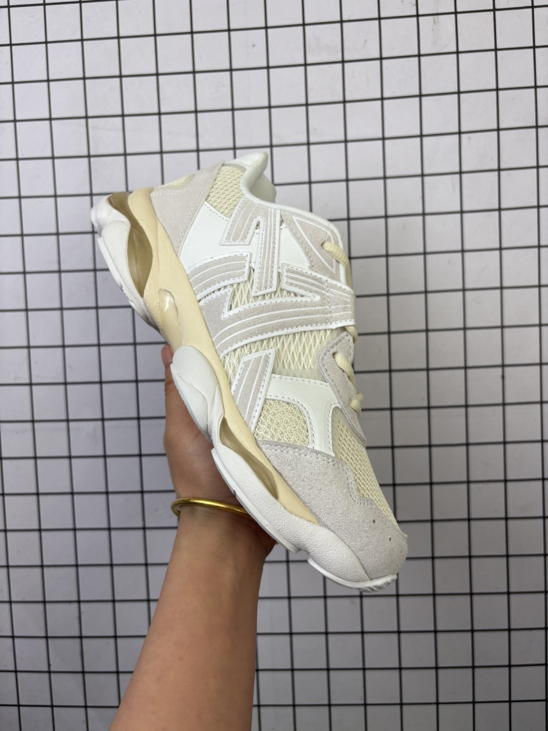 💰160
Asics/亚瑟士 Asics Onitsuka Tiger ULTI RS TIGRUN低帮运动鞋 1183C478

类型：男女鞋
码数：36 37 38 39 39.5 40.5 41.5 42 42.5 43.5 44 45
编码：足