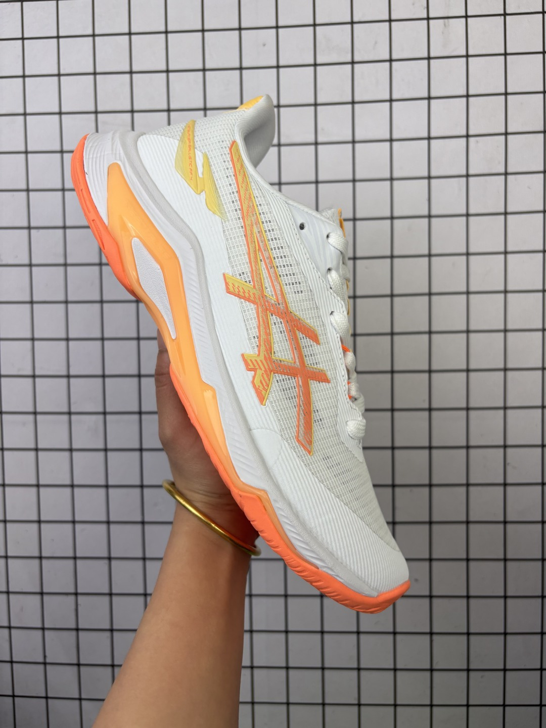 💰130
亚瑟士（asics）NETBURNER BALLISTIC FF 4 舒适百搭简约时尚 低帮 训练鞋 男女款运动跑步鞋1051A088 101

码数：37 37.5 38 39 39.5 40 40.5 41.5 42 42.5 43.5 44 44.5 45 46
编码清F