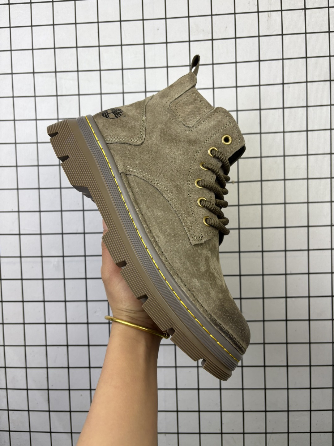 💰160
Timberland添柏岚/天伯伦经典大黄靴系列大厂品质 22ss潮流爆款 全新工艺升级 原厂楦型
编码093
39-44