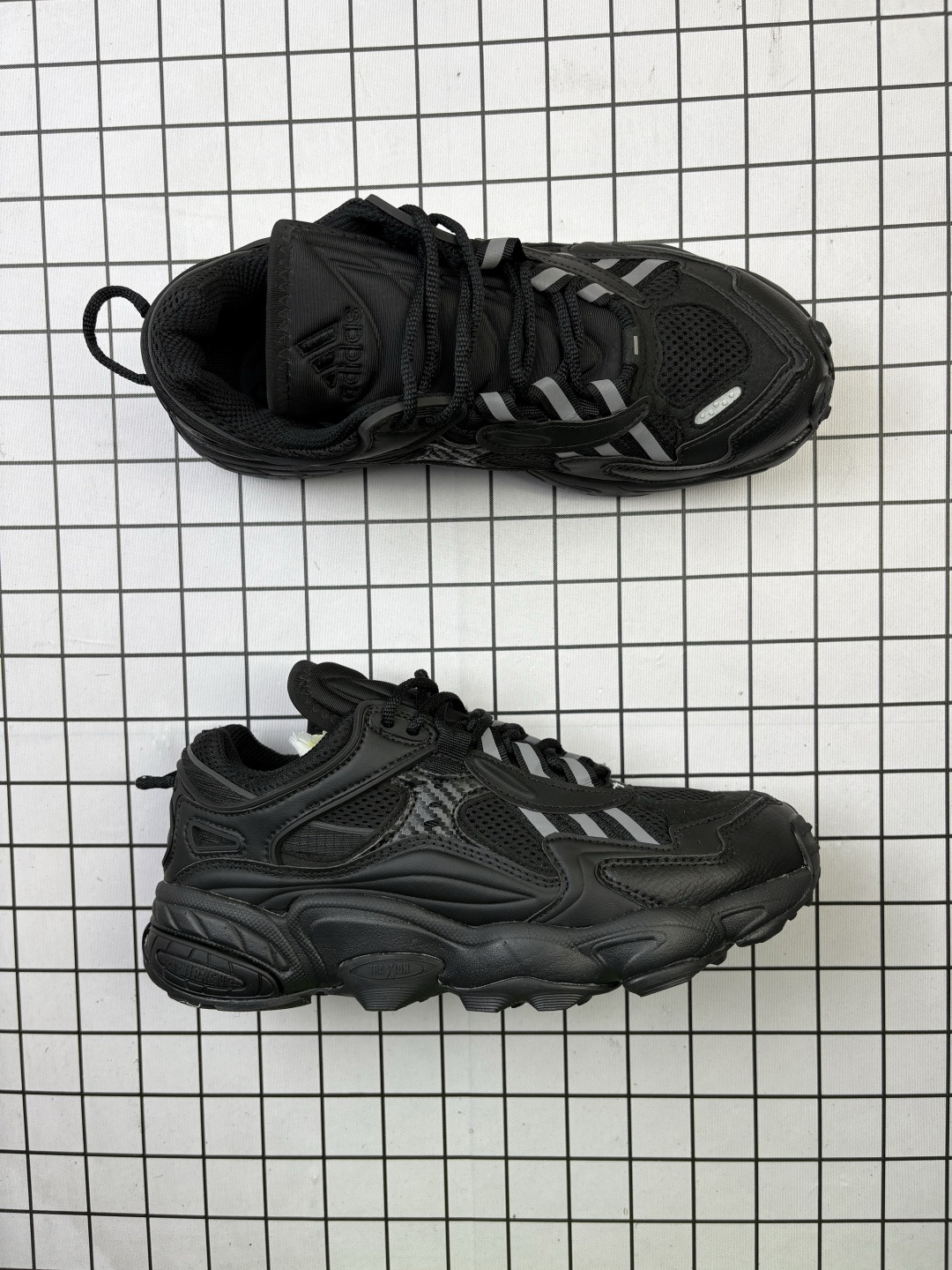 💰150
【新品🔥公司级】阿迪达斯 （adidas）CADIANT FYW GTX 低帮男女休闲鞋 黑武士新款轻便透气防水运动休闲鞋三叶草 CADIANT FYW 男女运动鞋 ID1025厚底潮流老爹鞋情侣款运动休闲鞋

货号:  IG9777
36-45
编码:  699