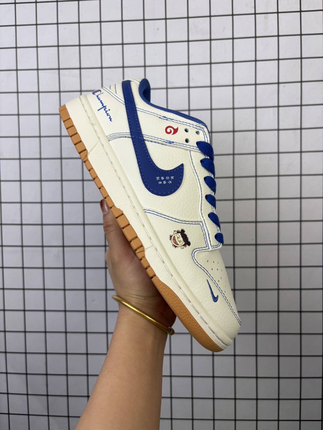 💰90 特价NK Dunk Low Retro “DIY高端定制” 低帮休闲运动板鞋 原装头层材料 用料绝不含糊 独家版型蒸餾加工帶來的是更好的视觉和脚感体验 清洁度 电绣工艺 皮料切割干净无任何毛边 细节完美 货号:XX9923-023 尺码:36 36.5 37.5 38 38.5 39 40 40.5 41 42 42.5 43 44 45 编码577