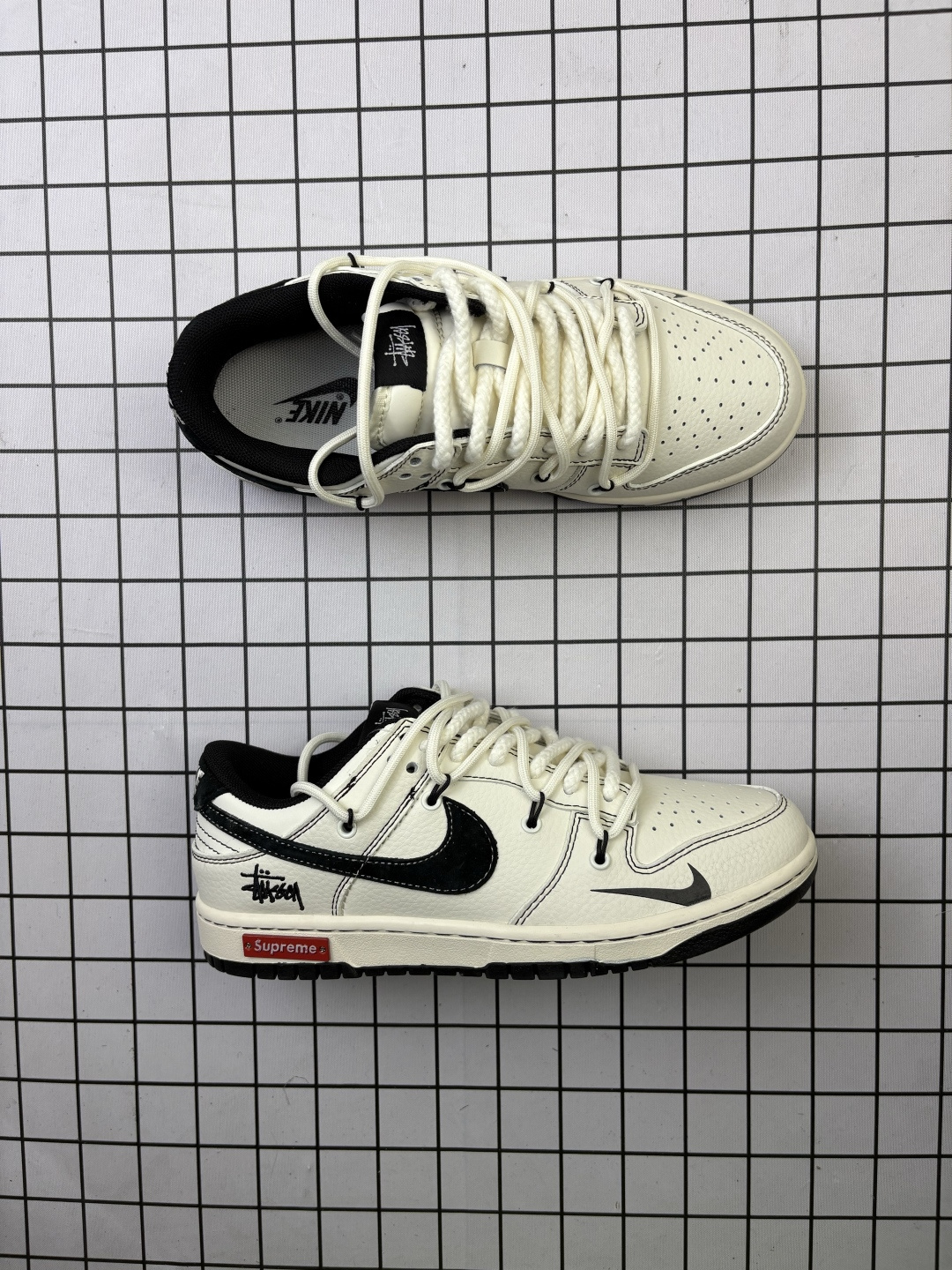 💰170
NIKE DUNK SB LOW 全新配色  supreme联名
定制Dunk SB顾名思义，具有经典的Dunk血缘，又注入了更多的时尚元素。相较于普通的Dunk滑板鞋，改良版的Dunk SB加厚了鞋舌的填充，使舒适性大大提升，同时也更方便穿脱；中底部分则加入了脚感柔软舒适Zoom Air气垫，有效吸收滑板等极限运动在落地时带来的冲击力，为街头运动者们提供更好的保护  
货号：YX5066 277
尺码：36 36.5 37.5 38 38.5 39 40 40.5 41 42 42.5 43 44 45
编码577