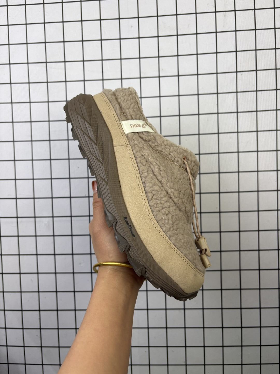 公司级✅Asics Gel-Sonoma WT 亚瑟士 泰迪毛毛拖 时尚复古 一脚蹬减震 保暖休闲鞋 货号:1203B036-200 编码766