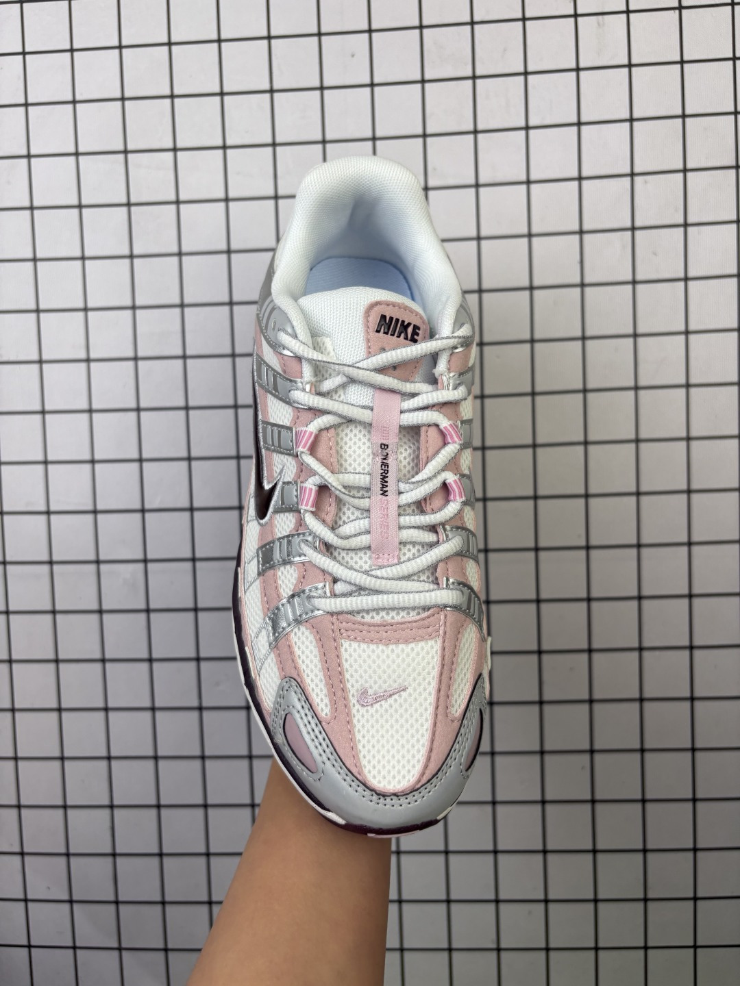 💰130 NK P6000 系列低帮复古老爹风休闲运动舒适慢跑鞋 超火复古老爹跑鞋 充正版本 耐克 P6000老爹鞋Initiator 独家出货 独家私模 原鞋 真标 原盒打造 官方货号：BV1021-108 Size：36-40 编码554