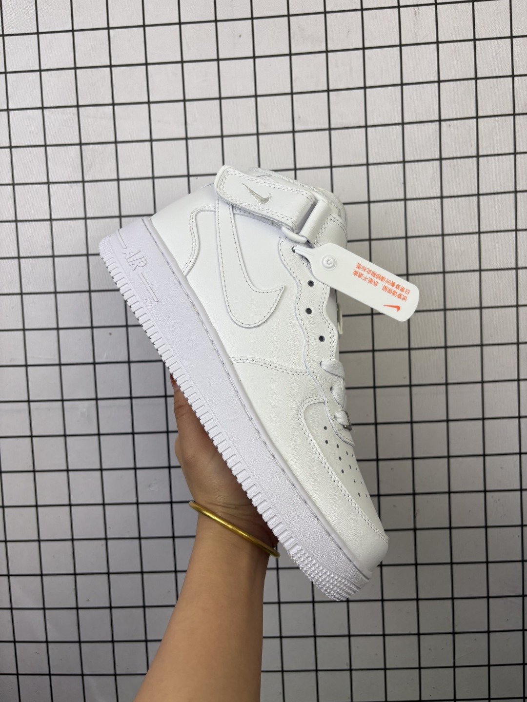 耐克 Nike Air Force 1 Mid 全白空军一号经典中帮运动休闲板鞋 货号 315123 111 编码554