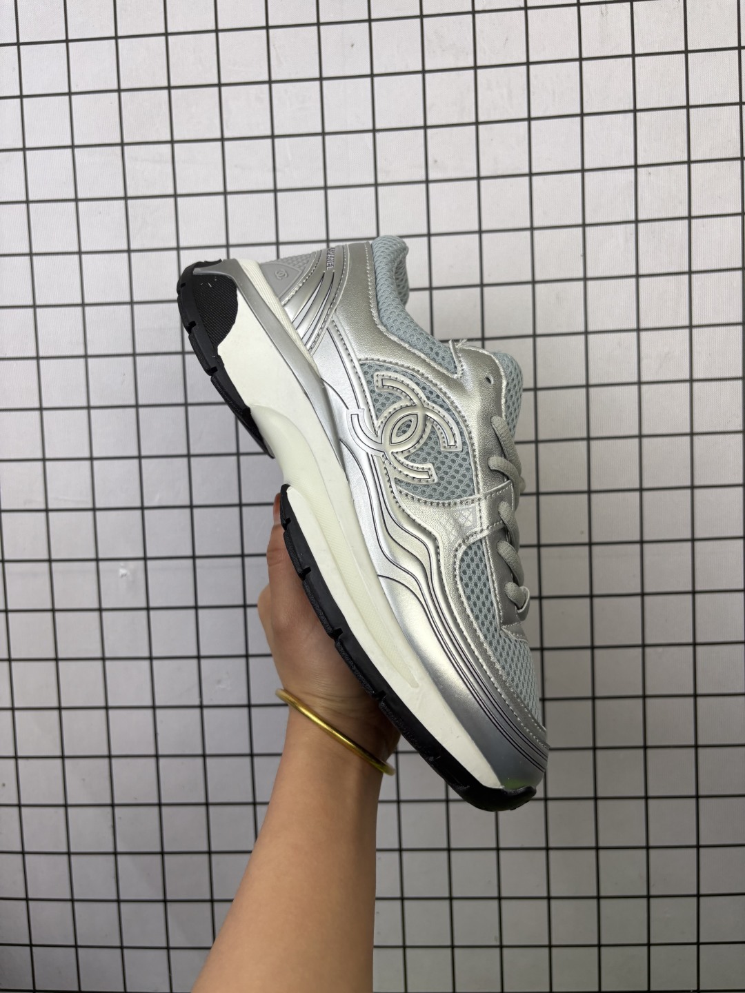 💰150
✅法国奢侈品品牌·香奈儿Chanel Cruise Logo Casual Low 系列克鲁斯轻便复古老爹风百搭休闲运动鞋“黑白菱格纹”G39792 Y56368 K5455
尺码36-44
编码103