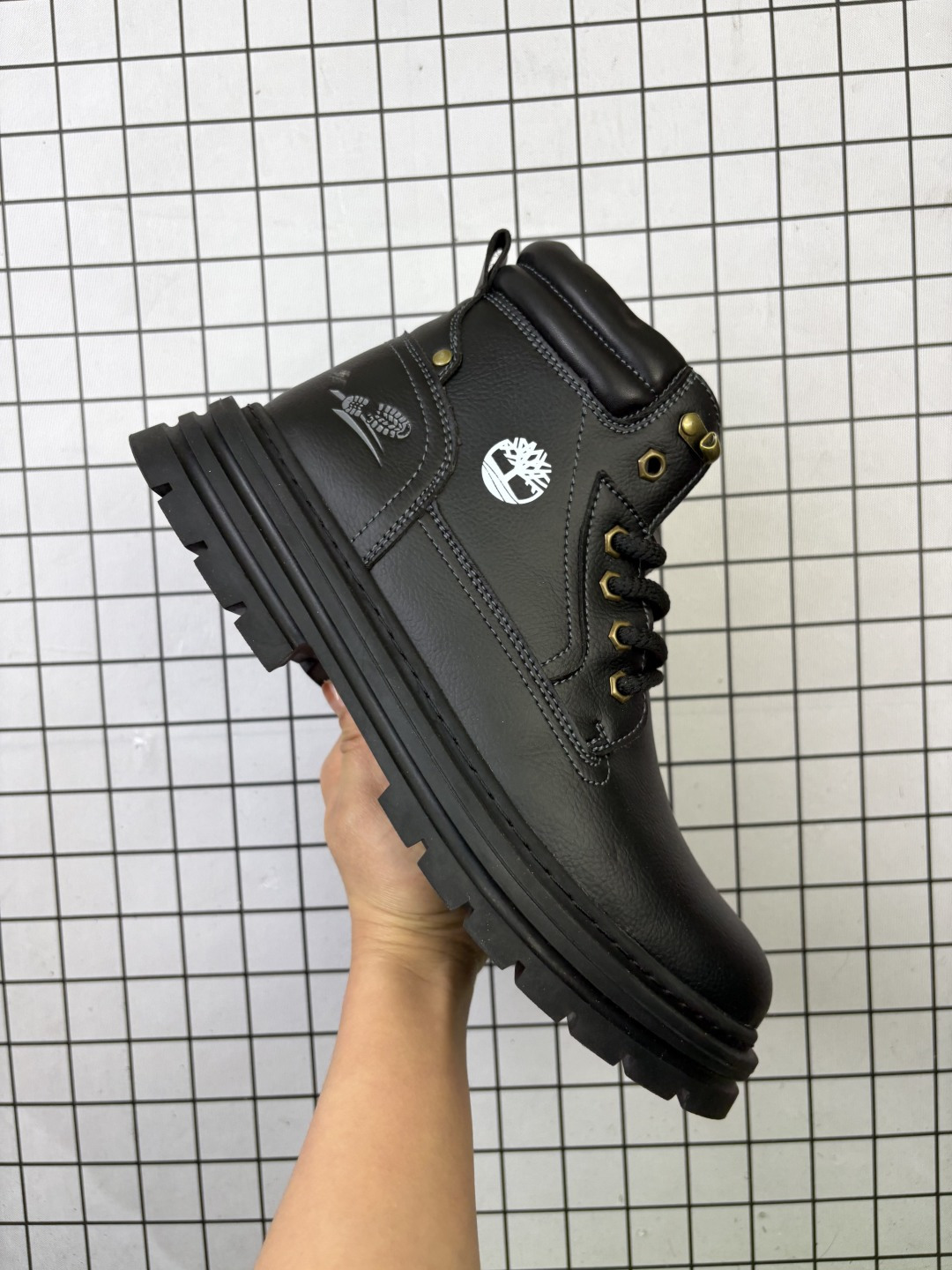 添柏岚Timberland Wheat Premium 6 Inch Leather Boots全新英伦风户外马丁大黄靴 编码093