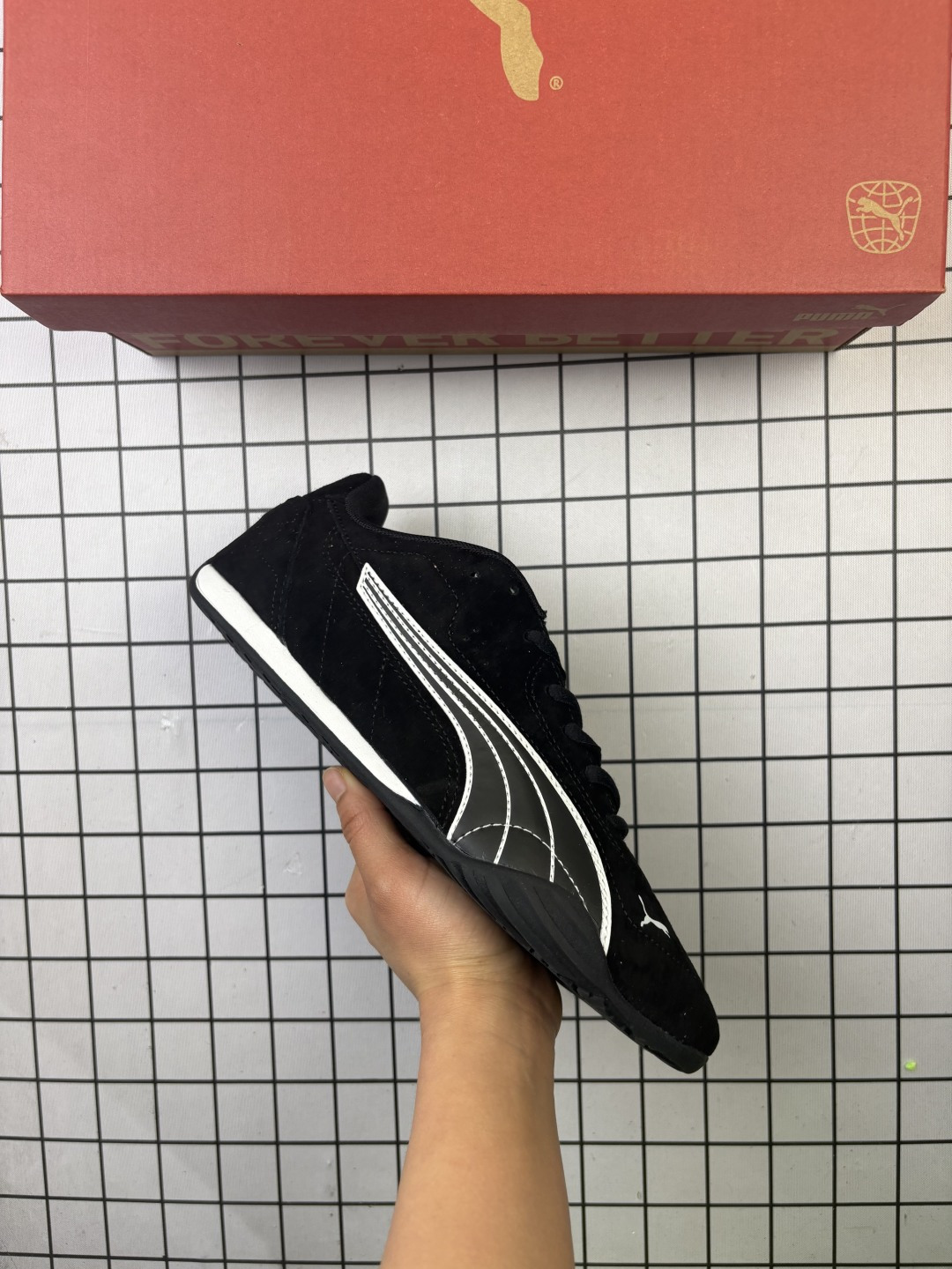 🈴💰120
公司级：Puma Catch Soleil SD 彪马 舒适防滑 低帮休闲德训薄底鞋
货号:402681-05
尺码:35 36 37 37.5 38 38.5 39 40 40.5 41 42 42.5 43 44 45
编码771