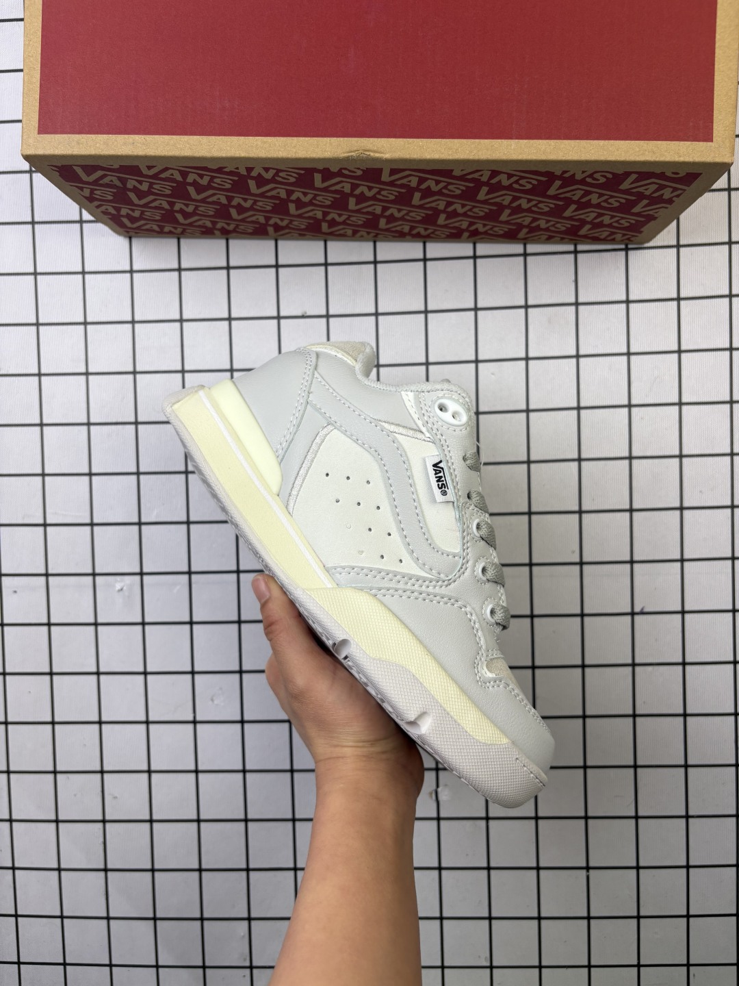 🈴💰140
硫化真标带半码!
VANS 万斯 Old Skool 时尚低帮百搭 耐磨防滑 硫化底帆布鞋
编码553
35-45