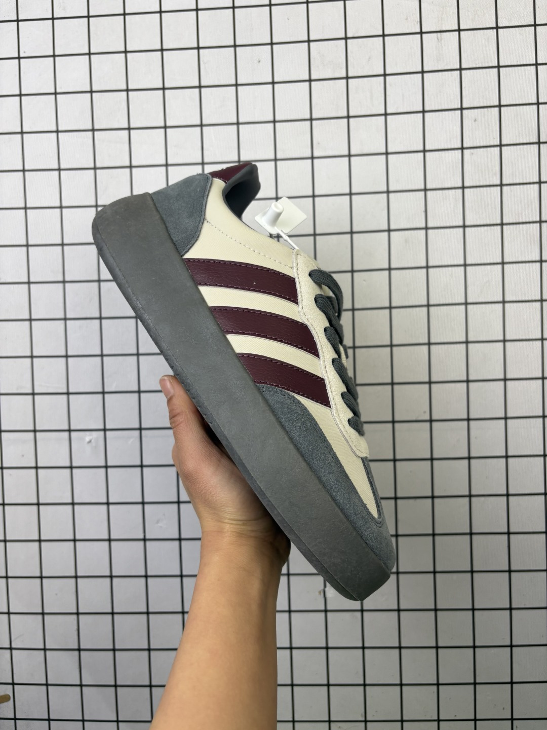 adidas BARREDA DECODE板鞋德训鞋男女阿迪达斯轻运动鞋货号:JQ6677 编码230