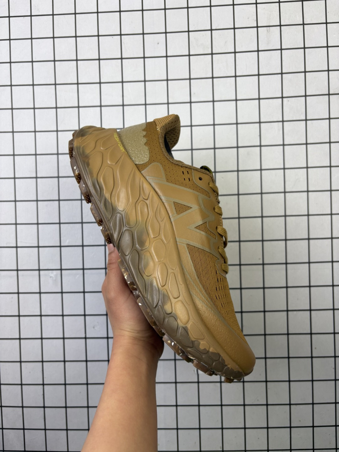 💰150
公司级✅New Balance MTMORLY3新百伦复古减震跑步鞋 织物材质鞋面 厚底增高百搭老爹鞋时尚运动鞋
货号:MTMORNGA
Size:40-45
编码足