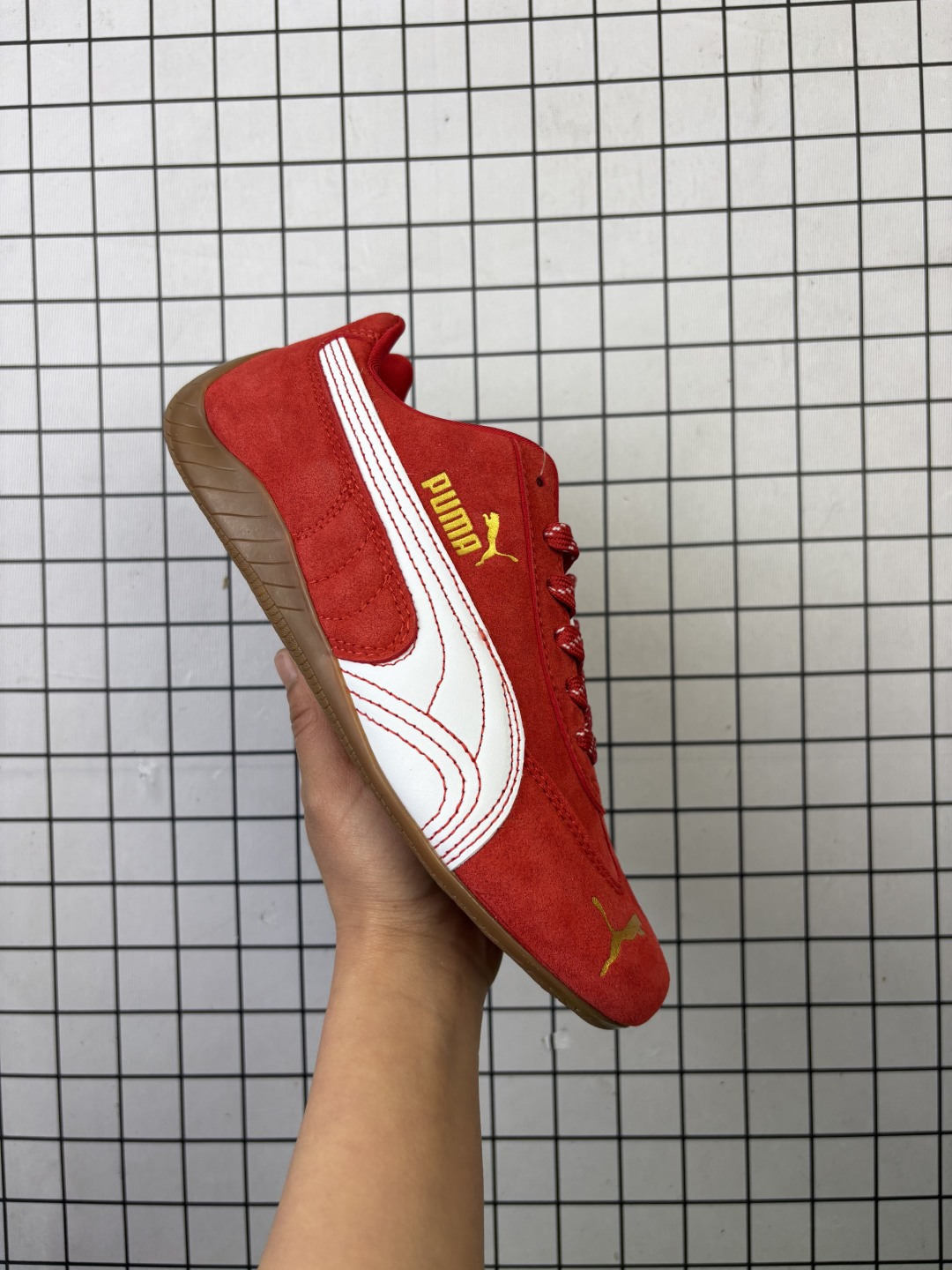 💰95
✅Puma Speedcat OG  puma red-puma white 彪马 马年限定款 防滑耐磨生活休闲 运动鞋
货号:408848 01 尺码：36-45
编码旭