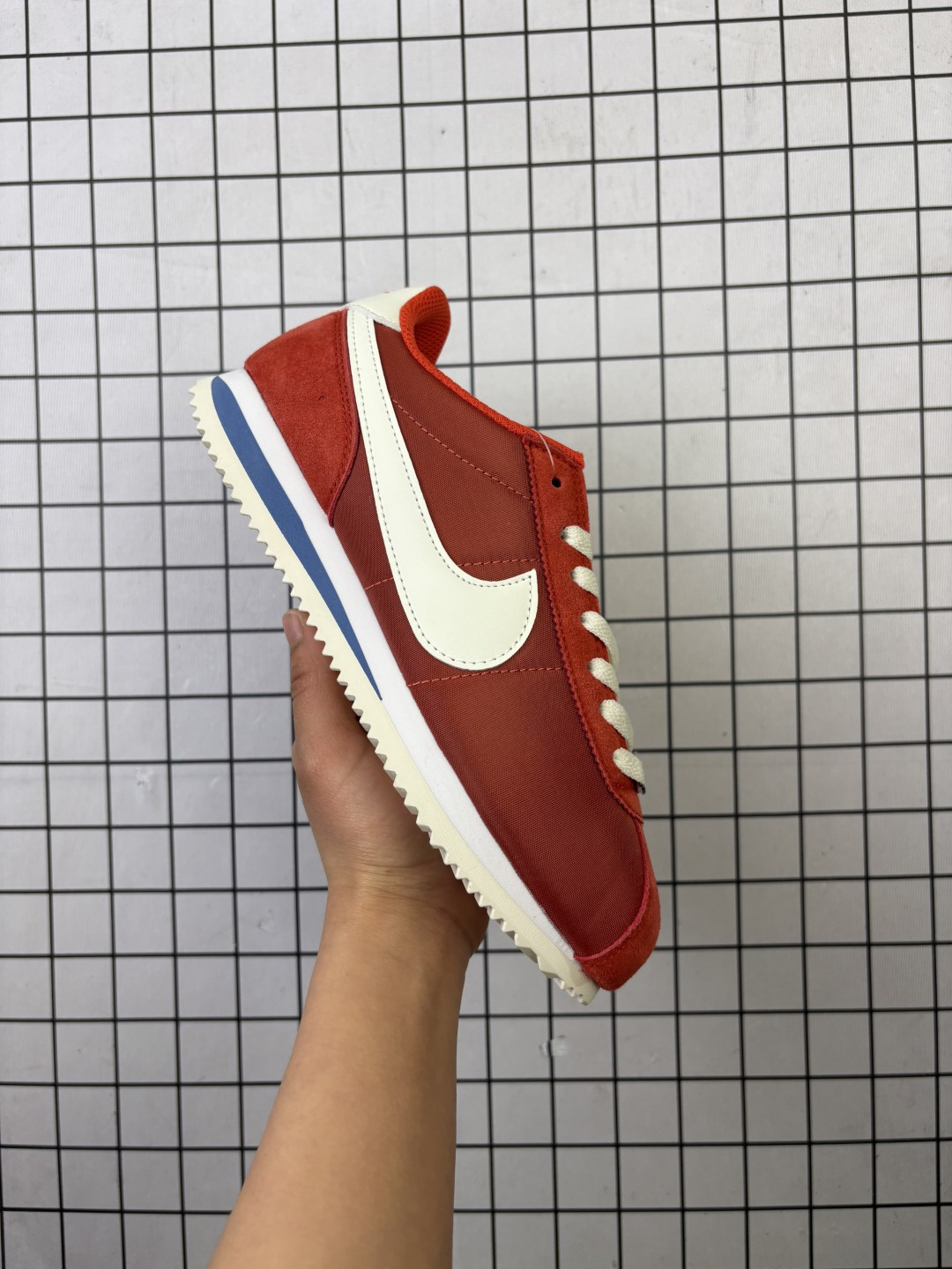 💰95
真标✅Nike Classic Cortez 耐克 经典轻便舒适 阿甘鞋休闲跑步鞋运动鞋 
纯粹而执着的精神 使得Cortez种在了一代人的心里 无论是否喜欢它复古的鞋型
货号:DZ2795-601
尺码:36 36.5 37.5 38 38.5 39 40 40.5 41 42 42.5 43 44 45
编码688