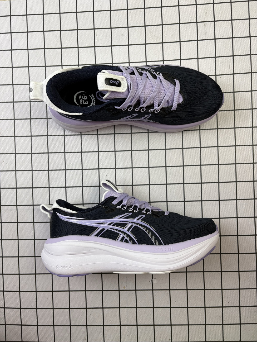 🈴💰140
Asics/亚瑟士 女标真标半码制，原楦原纸版开发，采用人体工学轻质透气工程提花网眼鞋面材质，全掌FF BLAST PLUS棉感中底，AHAR橡胶,兼顾抓地及耐久性底片❗️与新一代一起跑入舒适区,日本专业跑鞋品牌-亚瑟士/Asics Gel-Nimbus 28 雨云28代超顶级轻量化运动有氧慢跑鞋“ 1012B899

类型：男女鞋
码数：36 37 38 39 39.5 40.5 41.5 42 42.5 43.5 44 45
编码688