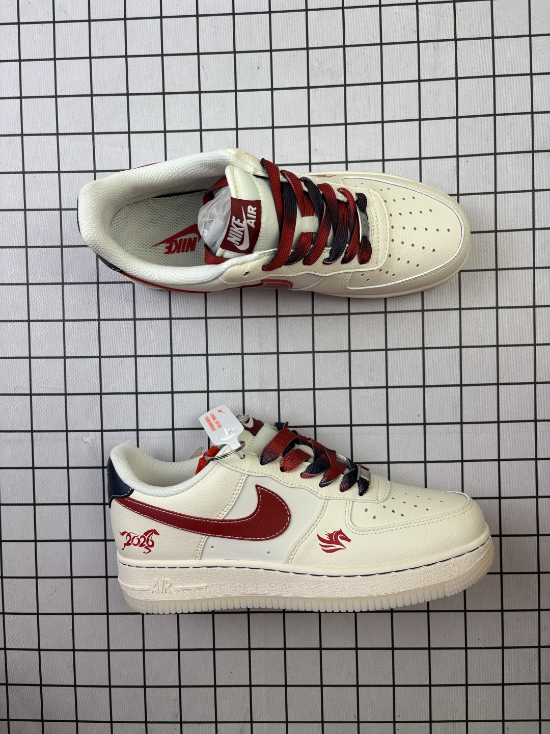 💰220
公司级✅NIKE AIR FORCE 1‘07 LV8
原楦头原纸板 打造纯正低帮空军版型
专注外贸渠道 全掌内置蜂窝气垫
原盒配件 原厂中底钢印、拉帮完美
货号:JJ2508-807
Size:36 36.5 37.5 38 38.5 39 40 40.5 41 42 42.5 43 44 45
编码啊D