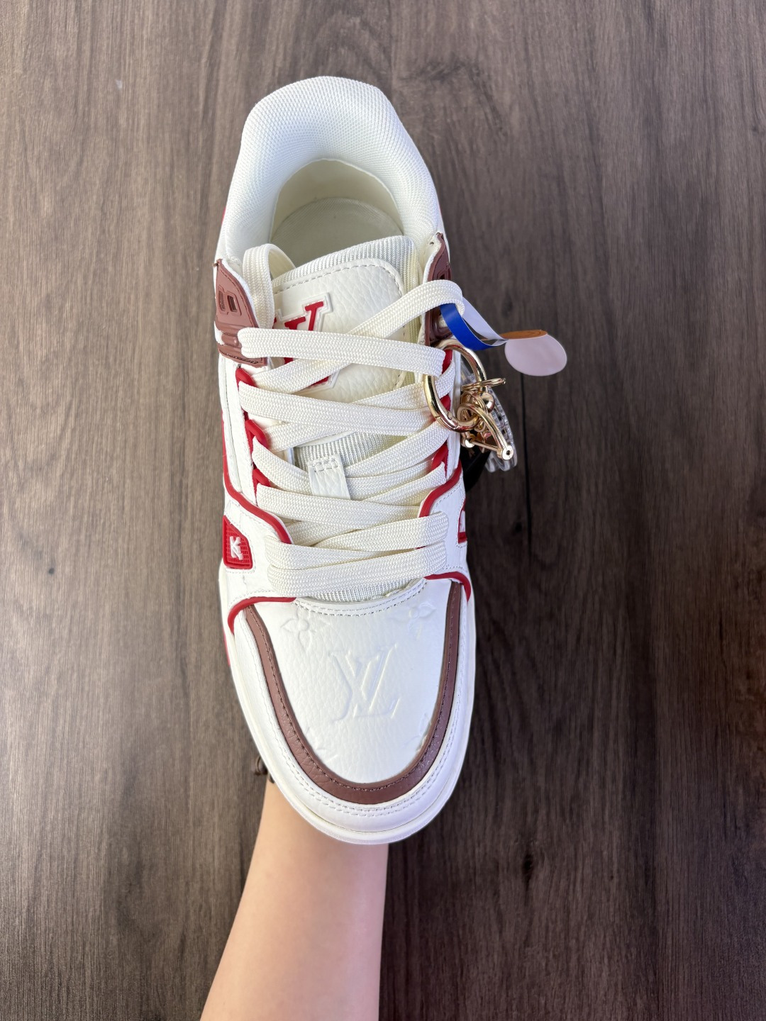 公司级✅路易威登/Louis Vuitton LV路易威登板鞋 新款 LV Trainer最新配色运动鞋 L家 篮球鞋风格运动鞋 该鞋由艺术总监 VIRGIL ABLOH设计 垫脚聚米微料加透气英伦网布 细节原版一致 编码577