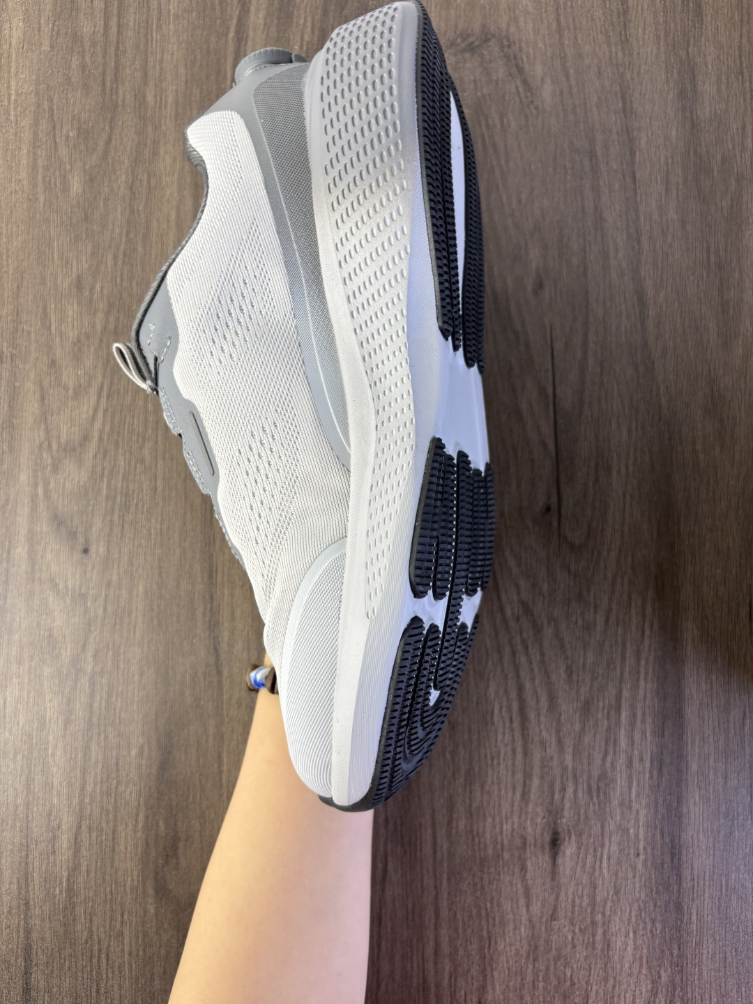Fila Performance Athletics Sport Nuvole Run 3+ 斐乐舒适百搭耐磨低帮跑步鞋 A12M611801FVB 编码705