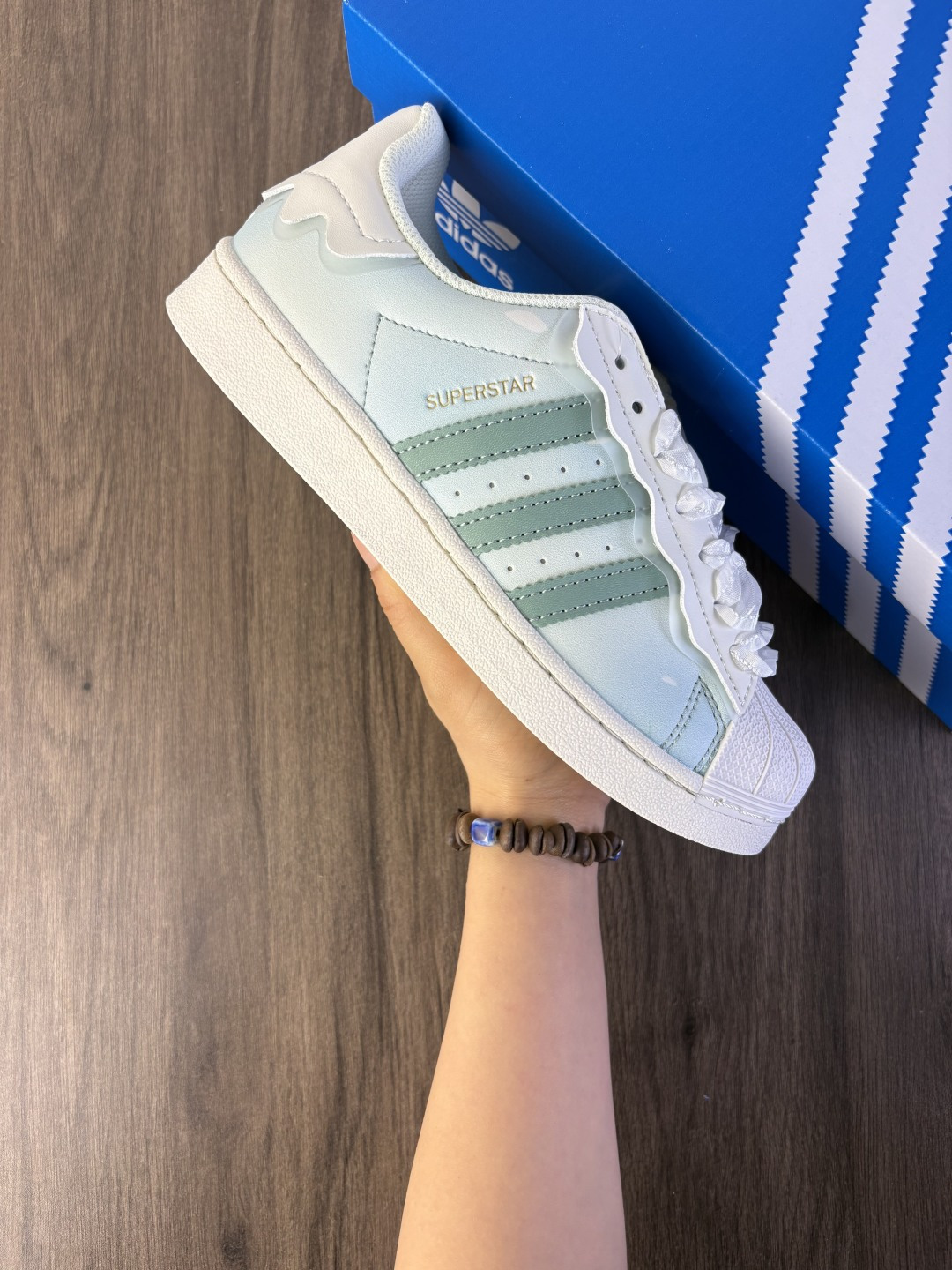 adidas originals Supstar 贝壳头奶油白GW4441 编码758