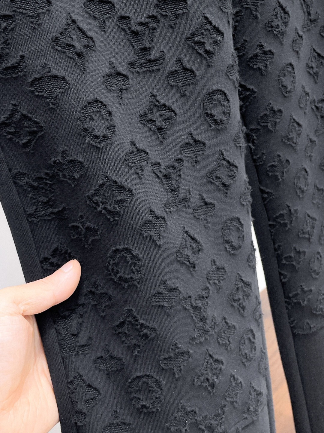 LV uomo LV 2026 LOGO M-3 XL — photo 7