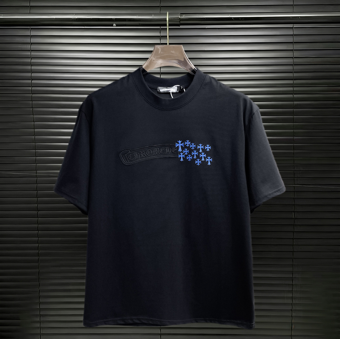 NO:762081,Chrome hearts are complete with three standards. The latest 2026 summer short-sleeves, available at counters, original goods, stylish imported original technical fabrics, comfortable and breathable upper body, original customized hardware accessories, handsome and stylish upper body, complete with three standards, recommended model, extremely high grade, purchasing code number L-4XL, maximum wearing capacity is 195 catties,, chrome hearts, T-shirt,19860909克罗心 三标齐全. 2026夏季新款最新品短袖,专柜同步有售,原单狠货,时尚进口原版科技面料,上身舒适透气,原版定制五金辅料,上身帅气有型,三标齐全,推荐款,档次极高,代购级码数L-4XL,最大穿195斤,,chrome hearts,T-shirt,,Men's clothing